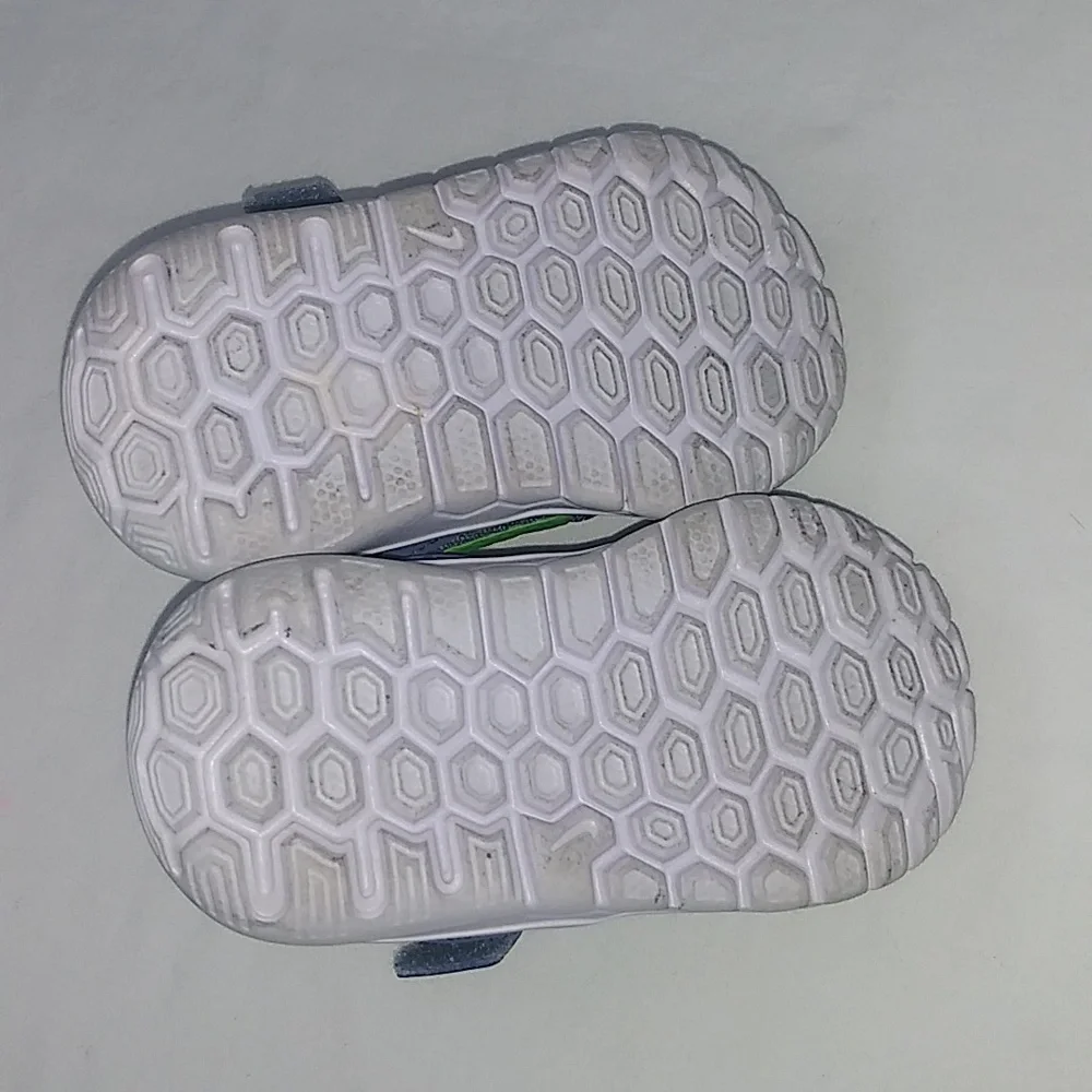 Nike Kids Blue and Green Sneakers